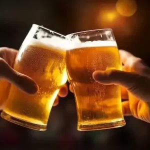 Urina de festival vira cerveja sustentável na Suécia Urina de festival vira cerveja sustentável na Suécia