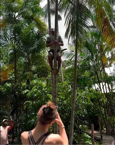 Descobrimos sabores que nunca havíamos experimentado antes, a comida aqui é muito diferente do que conhecíamos