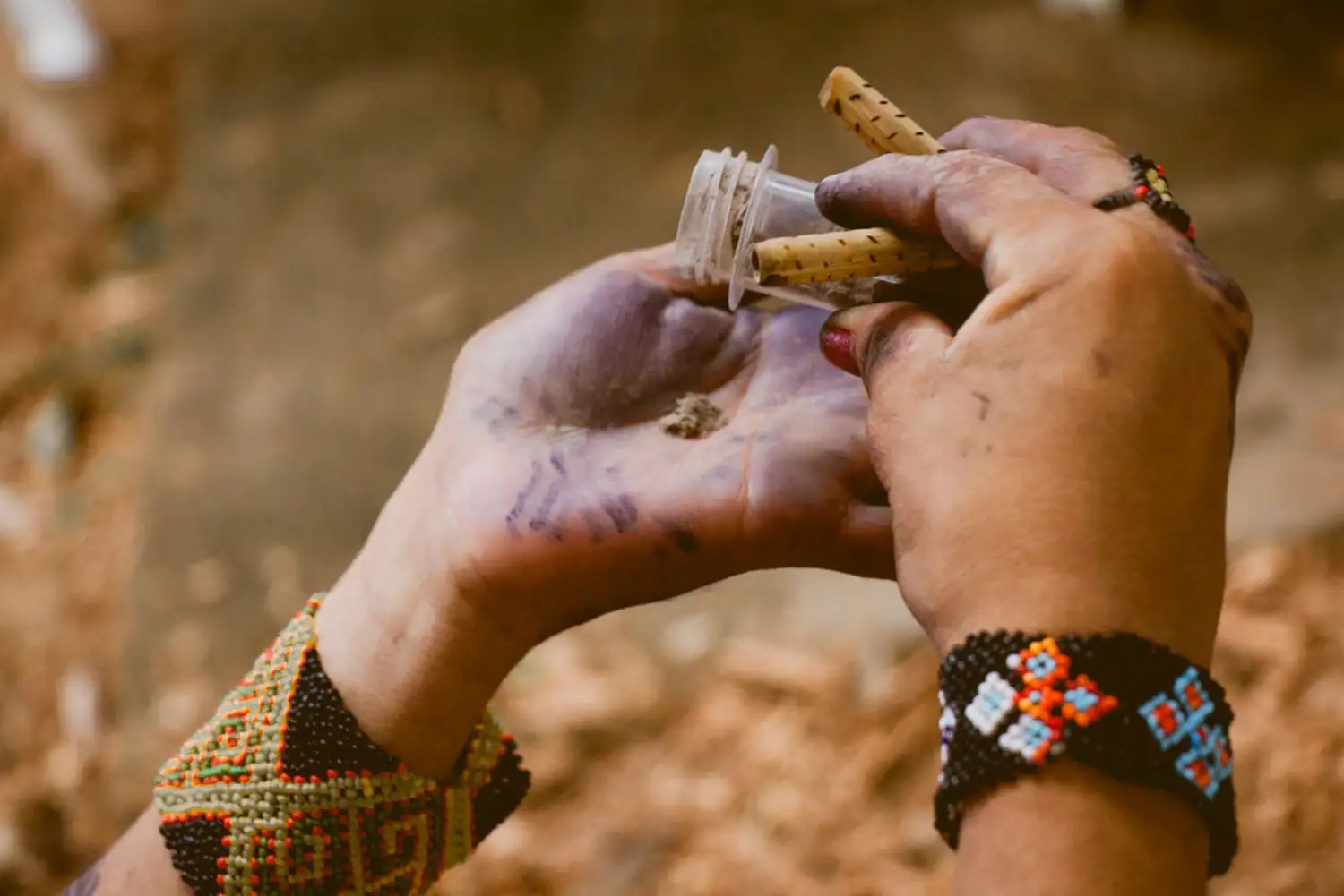 subvertivo-_lab-TK_A5qUed4s-unsplash-scaled-1 Espíritos protetores da floresta na alma indígena