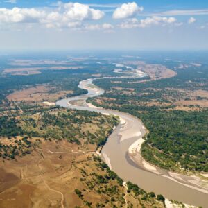 Amazônia Seca: O Que a Ciência Revela Sobre Esse Fenômeno Extremo A Amazônia vive uma seca histórica. Entenda as causas, os impactos ambientais e sociais e o que a ciência prevê para os próximos meses