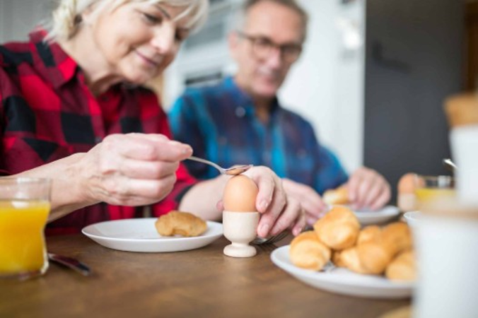 Novo Estudo Aponta Relação Entre Consumo de Ovos e Redução do Risco de Demência de Alzheimer 3 consumo