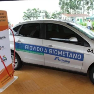 Carro elétrico emite 2,5 vezes mais CO₂ do que o movido a biometano biometano