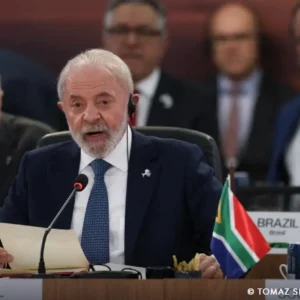 Governo Federal critica incentivos financeiros ao setor de combustíveis fósseis incentivos