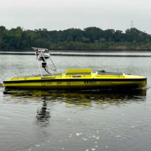 Barco solar autônomo transforma o monitoramento ambiental na Amazônia qualidade