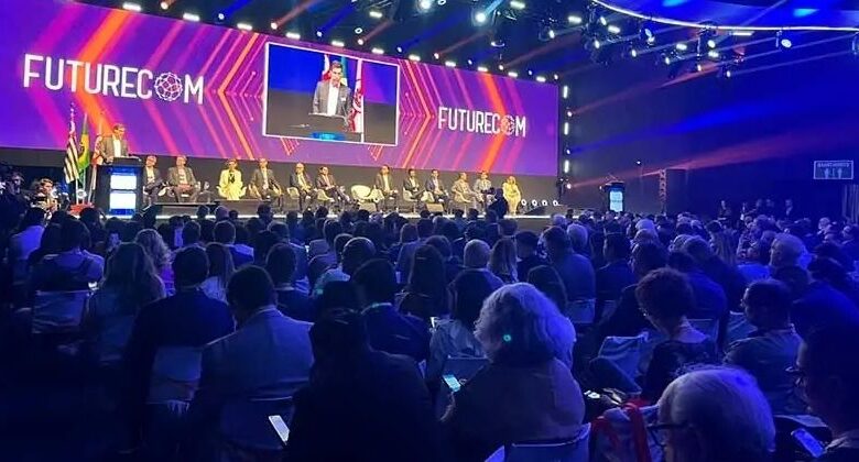 Futurecom 2025 destaca Plano Nacional de Inteligência Artificial e convergência digital Futurecom 2025 destaca Plano Nacional de Inteligência Artificial e convergência digital