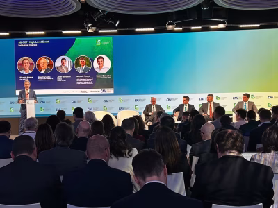 003c51_54bdbd5ca0f94180bf38c7136ef71defmv2-400x300 Indústria paraense apresenta diretrizes de baixo carbono em evento global em Nova York