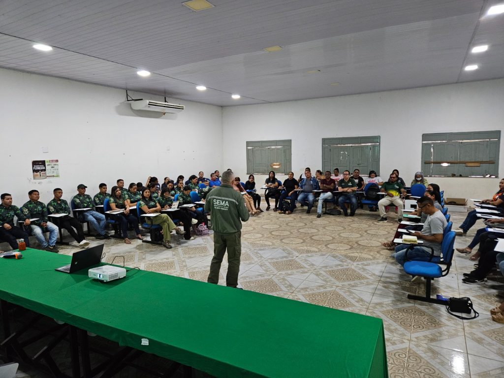 Capacitação em educação ambiental chega a Jutaí com apoio da Sema Divulgação/Sema