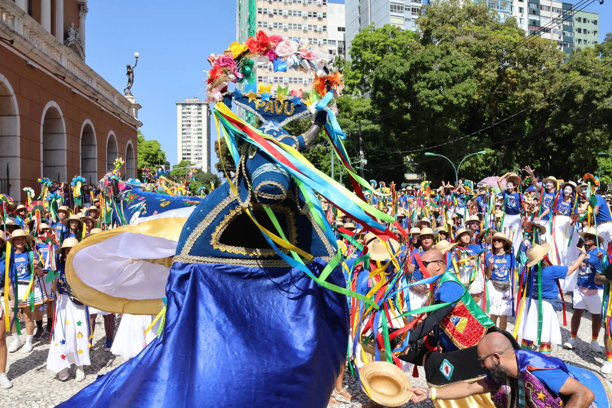 Arraial do Pavulagem confirma calendário para COP 30 e festejos tradicionais 3 O Arraial do Pavulagem anuncia calendário com Arrastão do Círio, Cordão do Peixe-Boi e Cordão do Galo durante os festejos da COP 30 em Belém