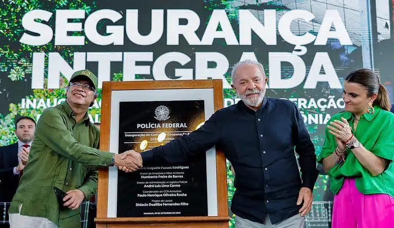 Centro de cooperação internacional na Amazônia inaugura nova era no combate ao crime organizado Lula inaugura o CCPI-Amazônia em Manaus - Foto: Ricardo Stuckert/PR