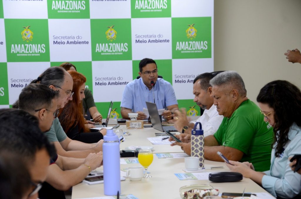 A memória da fumaça: como a crise de 2023 impulsionou a nova estratégia de proteção ambiental do Amazonas FOTOS: José Narbaes/Ipaam