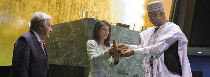 Annalena_Baerbock_rec_m-empossada_Presidente_da_Assembleia_Geral_das_Na__es_Unidas_durante_sua_80__sess_o_disse_-1 Cúpula do Clima 2025