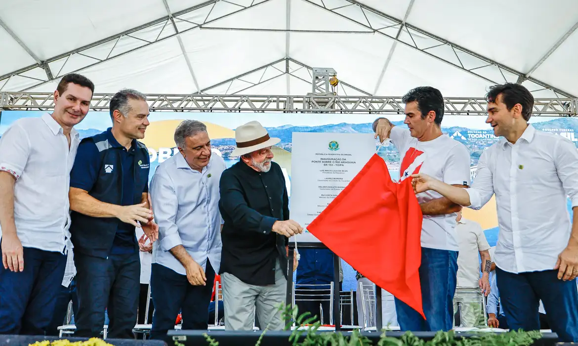 Lula inaugura ponte e defende continuidade de obras públicas Ricardo Stuckert / PR