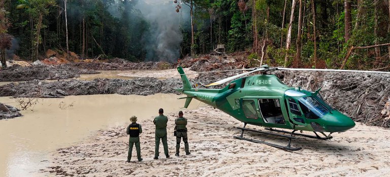 Ibama intensifica combate ao garimpo na floresta contínua amazônica Foto: Dipro/Ibama