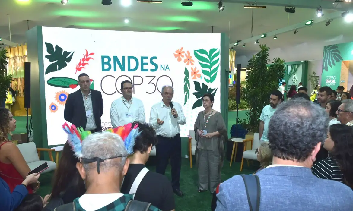 BNDES lança ofensiva verde para mobilizar R$ 73 bilhões em investimentos climáticos André Telles/Divulgação BNDES