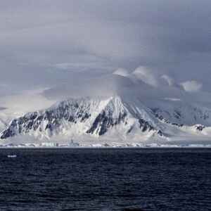 Estudo revela quanto da Antártica realmente está livre de gelo Foto: Jerzy Strzelecki