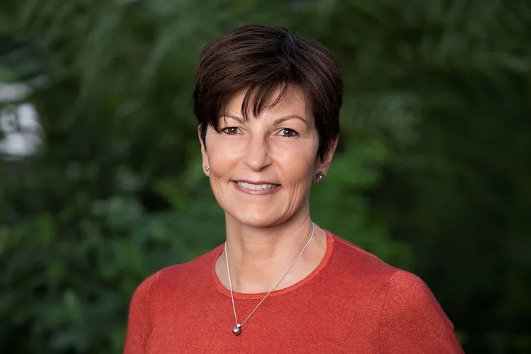 Lindsay Levin diz que Brasil conduziu COP30 com habilidade em cenário tenso Lindsay Levin, fundadora do TED Countdown