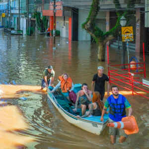 As cidades do Brasil estão seguras na rota de colisão com a elevação do mar? Gettyimages.ru / Jefferson Bernardes