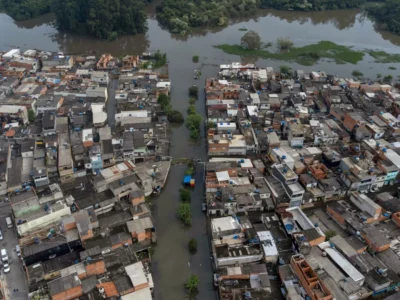 Ondas de calor transformam exclusão social em emergência ambiental 1 Miguel Schincariol/AFP