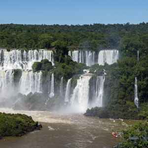 Comitê federal destina R$ 433 milhões para unidades de conservação no país Foto: Deni Williams