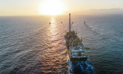 Brasil vive paradoxo energético entre recordes do petróleo e promessa verde 1 fpso p 78 chegada campo de buzios foto1 credito divulgacao petrobras 1
