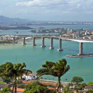 O fim da conta de luz municipal? O exemplo da usina solar de Vitória (ES) Reprodução - Wikipedia