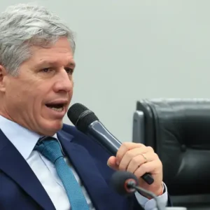 Incerteza global traz fragilidade aos preços dos alimentos diante da alta do dólar