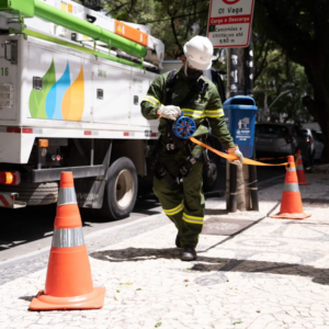O custo oculto da rede aérea: manutenção é três vezes mais cara que a oculta Reprodução