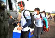 Vacinação na Amazônia e os desafios logísticos da cobertura vacinal em áreas isoladas para garantir a proteção de comunidades ribeirinhas e indígenas.