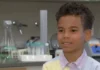 Prodígio aos nove anos e futuro neurocirurgião infantil Aiden Wilkins redefine os limites da inteligência e da neurociência na faculdade
