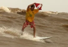 Como o surfe na pororoca do Rio Amazonas atrai atletas mundiais e impulsiona o turismo sustentável na região