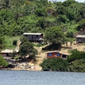 Comunidades quilombolas do Pará salvaguardam tradições de 300 anos e consolidam o turismo de vivência como ferramenta de resistência cultural e econômica