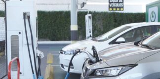 União Europeia pode rever fim de carros a combustão em 2035 União Europeia pode rever fim de carros a combustão em 2035
