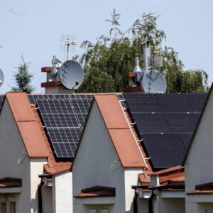 Polônia enfrenta dilema energético: direita tenta apagar sua própria revolução verde Polônia enfrenta dilema energético: direita tenta apagar sua própria revolução verde