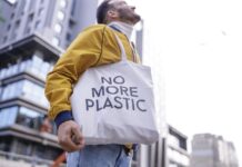 Cidades globais reinventam gestão do plástico para frear crise climática Cidades globais reinventam gestão do plástico para frear crise climática