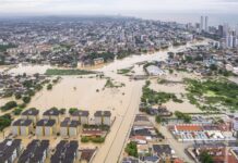 Crise Climática no Brasil: Racismo Ambiental Aprofunda Desigualdades Crise Climática no Brasil: Racismo Ambiental Aprofunda Desigualdades