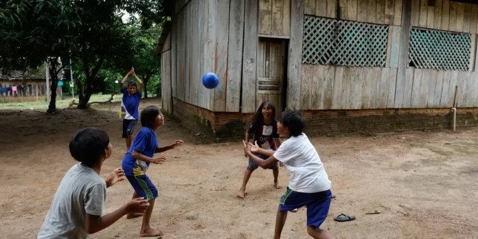 Unicef mapeia riscos ambientais que afetam crianças no Brasil