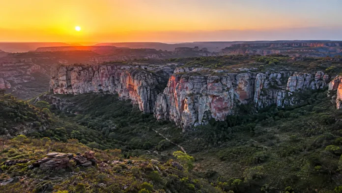 parque-serra-das-confusoes-piaui-paredoes