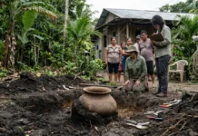 Uma obra doméstica escava um terreno comum, encontra urnas funerárias e revela cemitérios indígenas sob casas na Amazônia Uma obra doméstica escava um terreno comum, encontra urnas funerárias e revela cemitérios indígenas sob casas na Amazônia