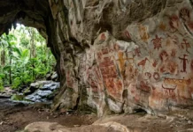 Duas décadas após os estudos de 1996, revisão das pinturas da Caverna da Pedra Pintada indica que o conjunto não tem idade única Duas décadas após os estudos de 1996, revisão das pinturas da Caverna da Pedra Pintada indica que o conjunto não tem idade única