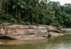 Uma gravura em afloramento rochoso à margem de um rio no Pará só aparece quando a água baixa, segundo estudo arqueológico Uma gravura em afloramento rochoso à margem de um rio no Pará só aparece quando a água baixa, segundo estudo arqueológico