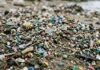 Plásticos escondem 10.726 substâncias sem avaliação e pressionam ciência por regras antes do próximo descarte Plásticos escondem 10.726 substâncias sem avaliação e pressionam ciência por regras antes do próximo descarte