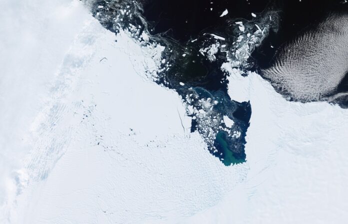 Satélites revelam perda de 11,3 trilhões de toneladas de gelo e avanço do mar desde os anos 1970 Satélites revelam perda de 11,3 trilhões de toneladas de gelo e avanço do mar desde os anos 1970