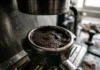 Borra de café vira matéria-prima para nanopartículas de ferro que removem até 100% de corantes da água Borra de café vira matéria-prima para nanopartículas de ferro que removem até 100% de corantes da água