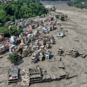 Colapso de geleira mata 1.400 no Nepal e expõe outras regiões onde vales inteiros podem ser inundados Colapso de geleira mata 1.400 no Nepal e expõe outras regiões onde vales inteiros podem ser inundados