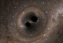 Sinal de fusão de buracos negros com 225 massas solares pode ter sido distorcido pela gravidade Sinal de fusão de buracos negros com 225 massas solares pode ter sido distorcido pela gravidade