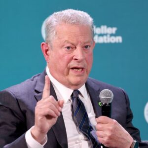 Al Gore aposta que 2026 será ponto de virada contra a crise climática e cobra ação no ano decisivo Al Gore aposta que 2026 será ponto de virada contra a crise climática e cobra ação no ano decisivo