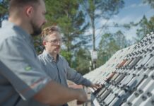 Aço fabricado no Brasil resiste até três vezes mais à corrosão e chega a projetos de energia na Amazônia Aço fabricado no Brasil resiste até três vezes mais à corrosão e chega a projetos de energia na Amazônia