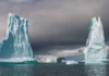 Degelo polar perde 9.179 gigatoneladas desde 1976 e ameaça cidades costeiras com avanço do mar Degelo polar perde 9.179 gigatoneladas desde 1976 e ameaça cidades costeiras com avanço do mar