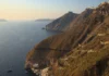 Água recuou e ondas de 20 metros atingiram Santorini em 1650; estudo revela a sequência por trás do tsunami Água recuou e ondas de 20 metros atingiram Santorini em 1650; estudo revela a sequência por trás do tsunami