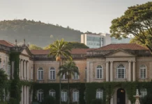 USP alcança a posição 141 no ranking THE, sobe do grupo 201-250 e se torna a universidade ibero-americana mais bem colocada USP alcança a posição 141 no ranking THE, sobe do grupo 201-250 e se torna a universidade ibero-americana mais bem colocada